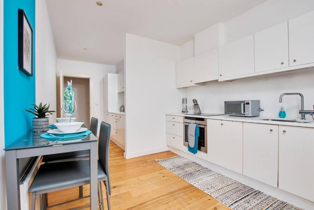 Swanky City Centre Apartment Lincoln Zewnętrze zdjęcie